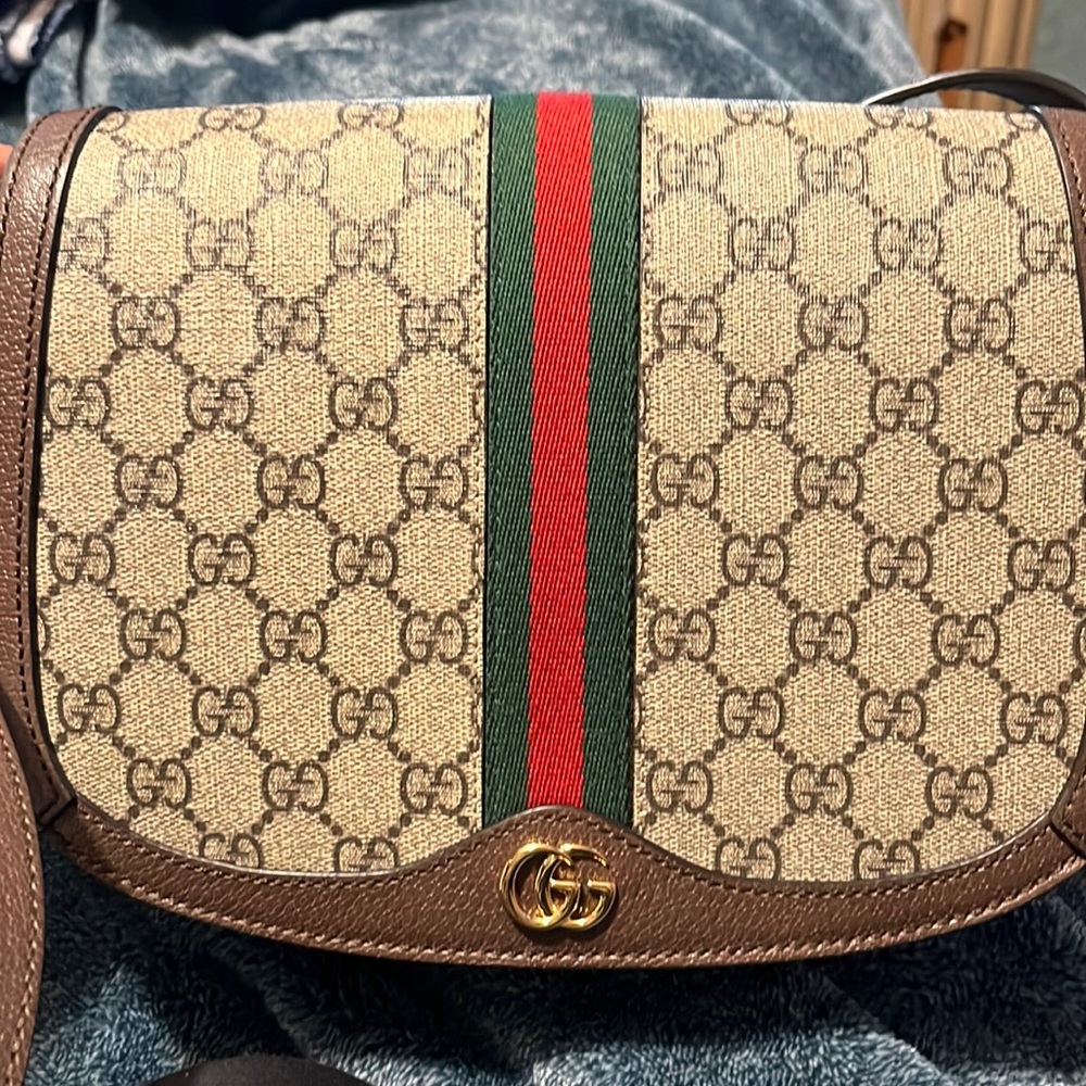 Like new Gucci purse